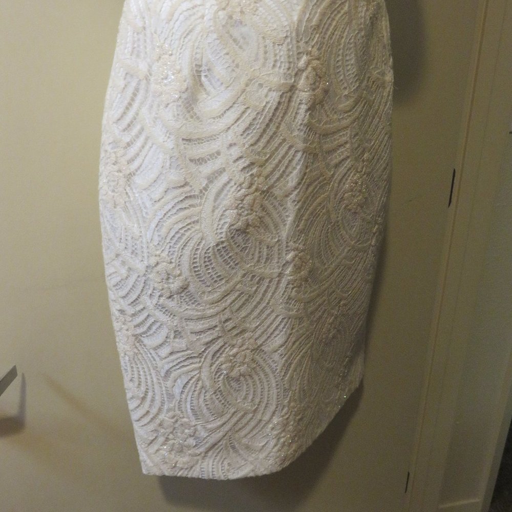 CARMEN MARC VALVO BEADED LACE SIGNATURE SKIRT/SZ 4 - Picture 3 of 6